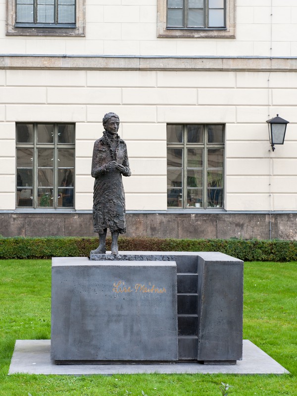 Lise Meitner Denkmal