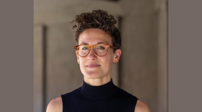 Portrait Landau-Donnely mit Rändern